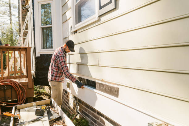 Trusted Emergency Siding Repair service in Jeffersonville, OH - Creative Siding